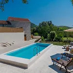 Villa Rougemarin Heritage House With Private Pool *