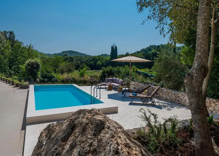Villa Rougemarin Heritage House With Private Pool