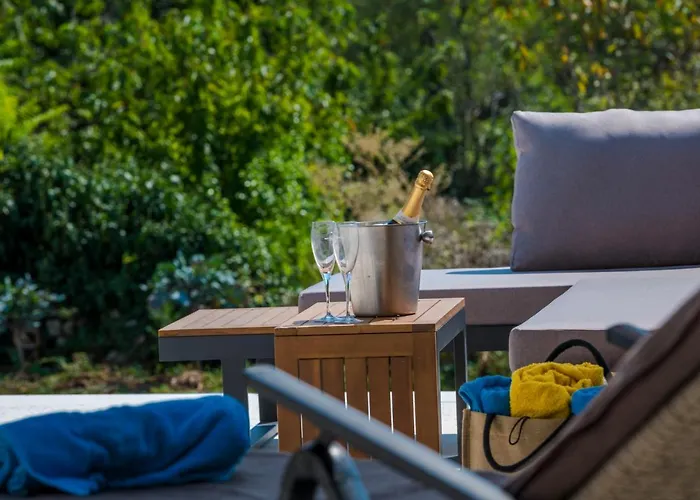 Rougemarin Heritage House With Private Pool