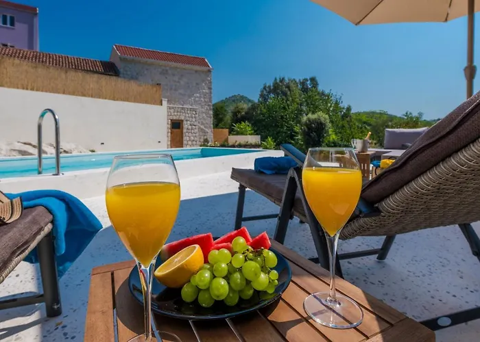 Villa Rougemarin Heritage House With Private Pool