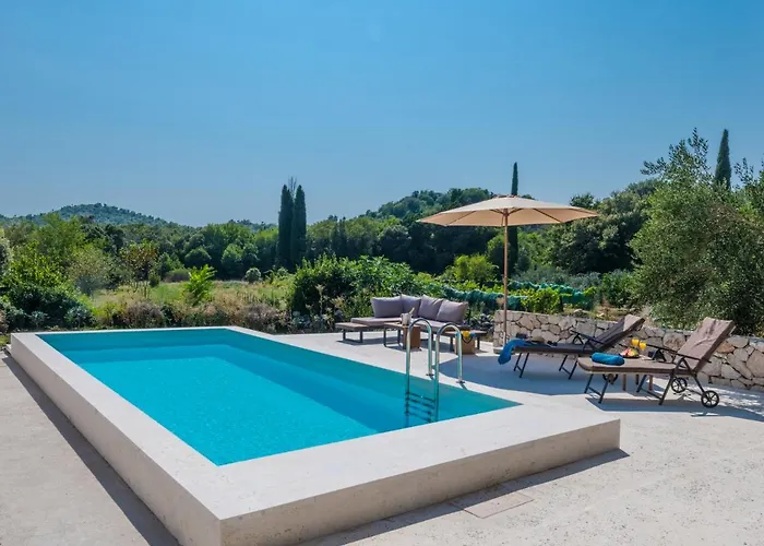 Villa Rougemarin Heritage House With Private Pool