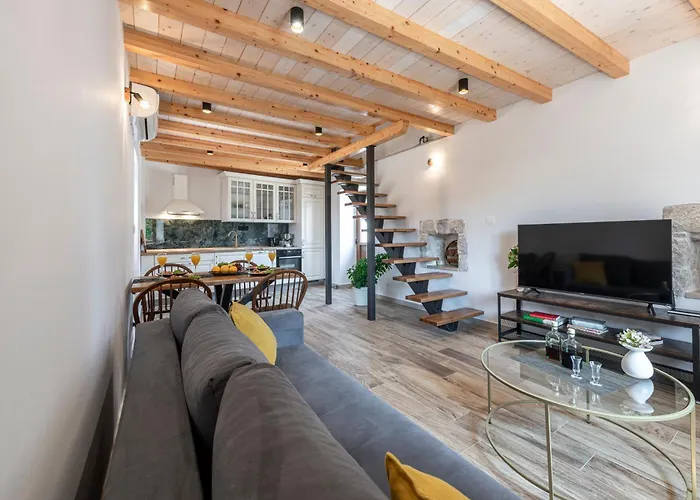 Rougemarin Heritage House With Private Pool *