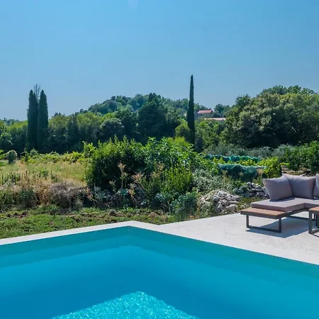 Villa Rougemarin Heritage House With Private Pool