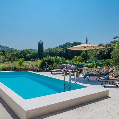 Villa Rougemarin Heritage House With Private Pool