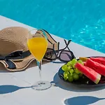 Rougemarin Heritage House With Private Pool Willa